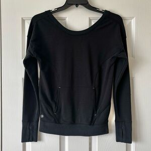 Women's Black Long Sleeve Pullover Performance Top Kangaroo Pocket & Thumbholes